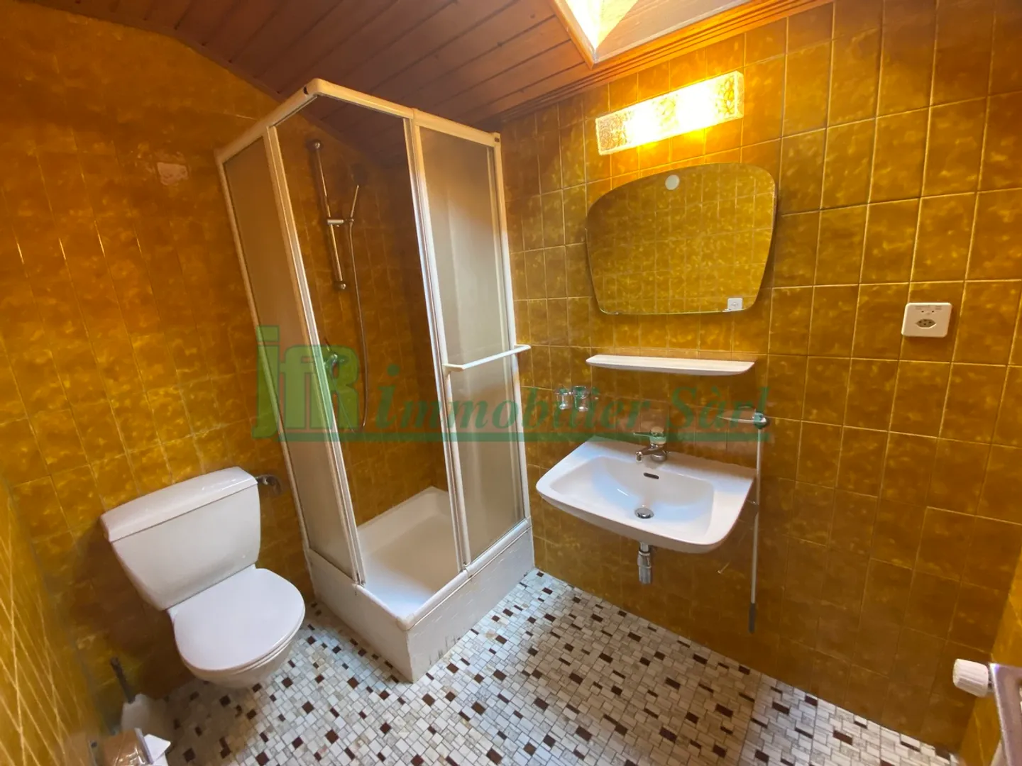 Villa spacieuse avec beau jardin - Photo 10 sur 13