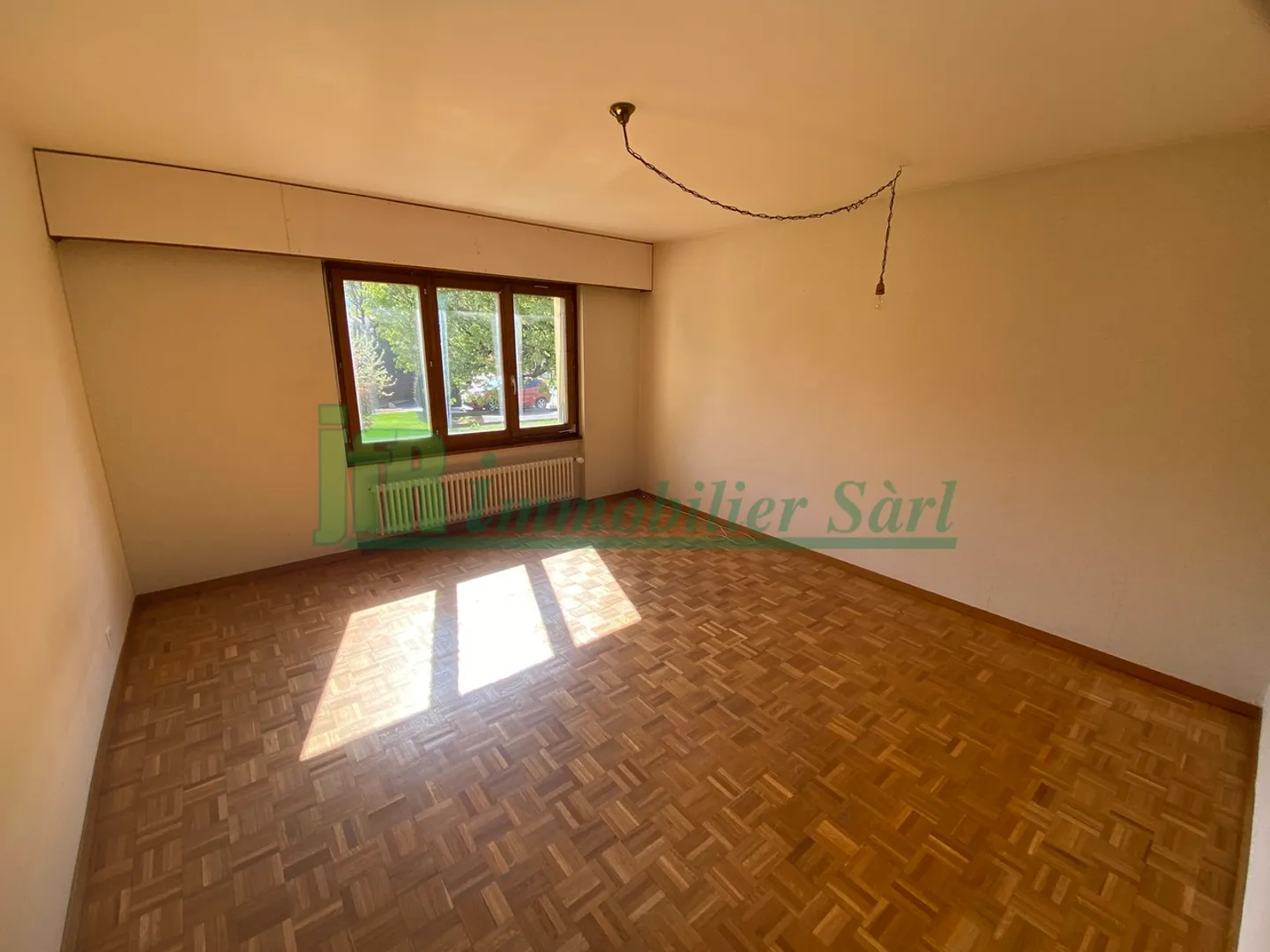 Villa spacieuse avec beau jardin - Photo 13 sur 13