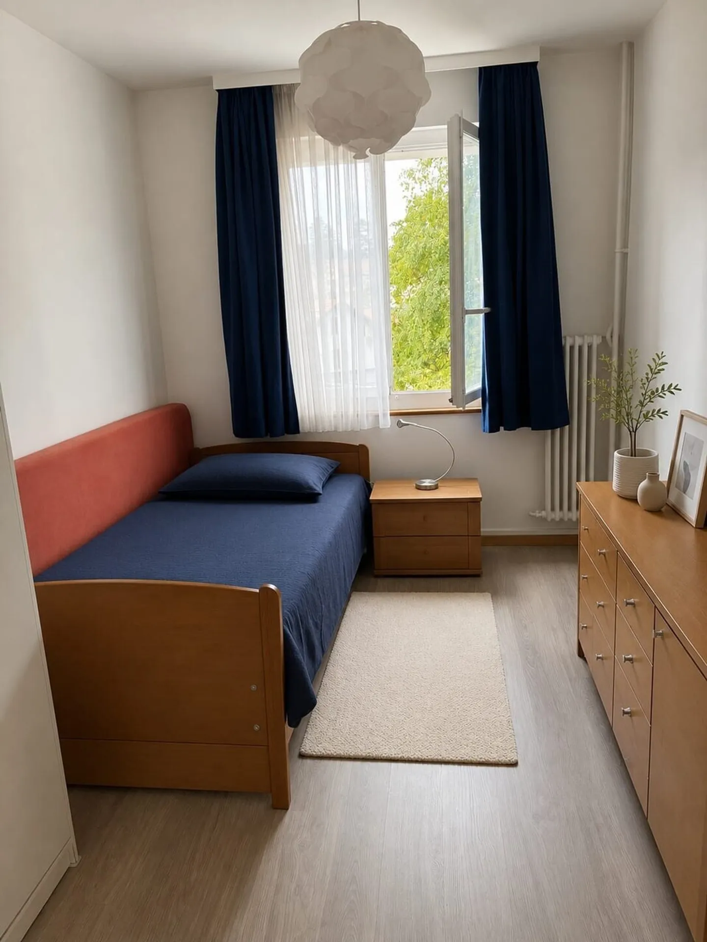 Helle Wohnung, ideal gelegen - Foto 2 von 5