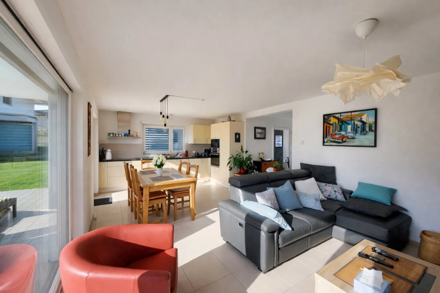 Charmantes Appartement in Villars-Burquin - Foto 2 von 7