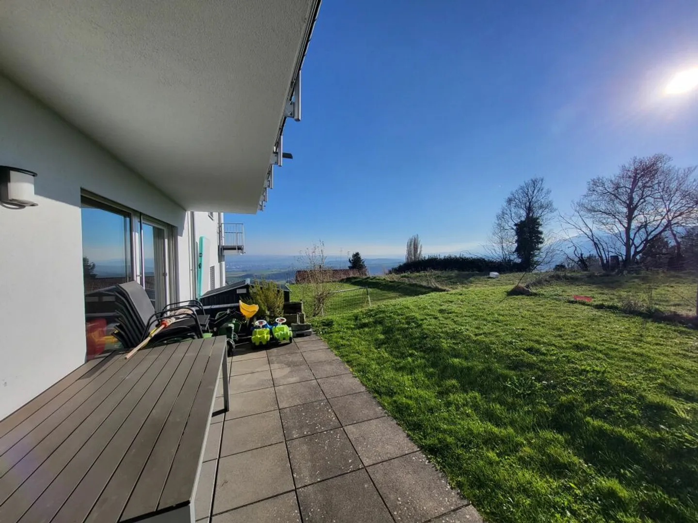 Charmantes Appartement in Villars-Burquin - Foto 6 von 7