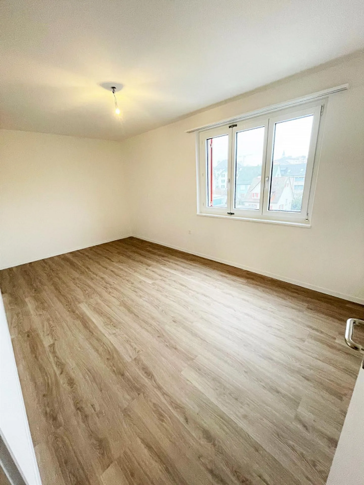 Wohnung in Neuhausen mit Sicht auf den Rhein - Foto 7 von 10