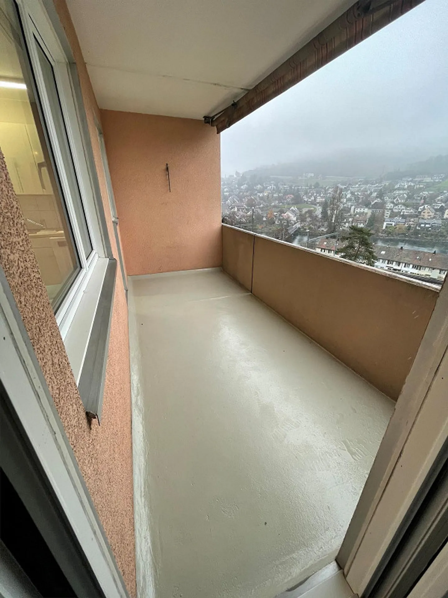 Wohnung in Neuhausen mit Sicht auf den Rhein - Foto 9 von 10