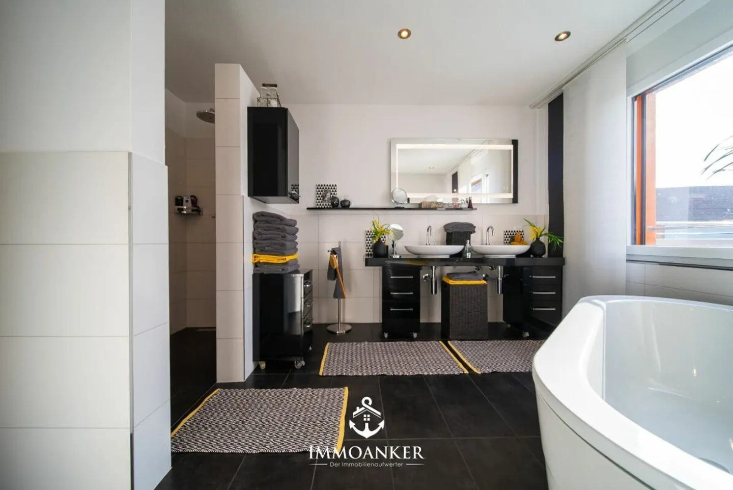 Stylish 5.5 Room Single Family House with Pool and Scenic View in Gams - Photo 8 of 12