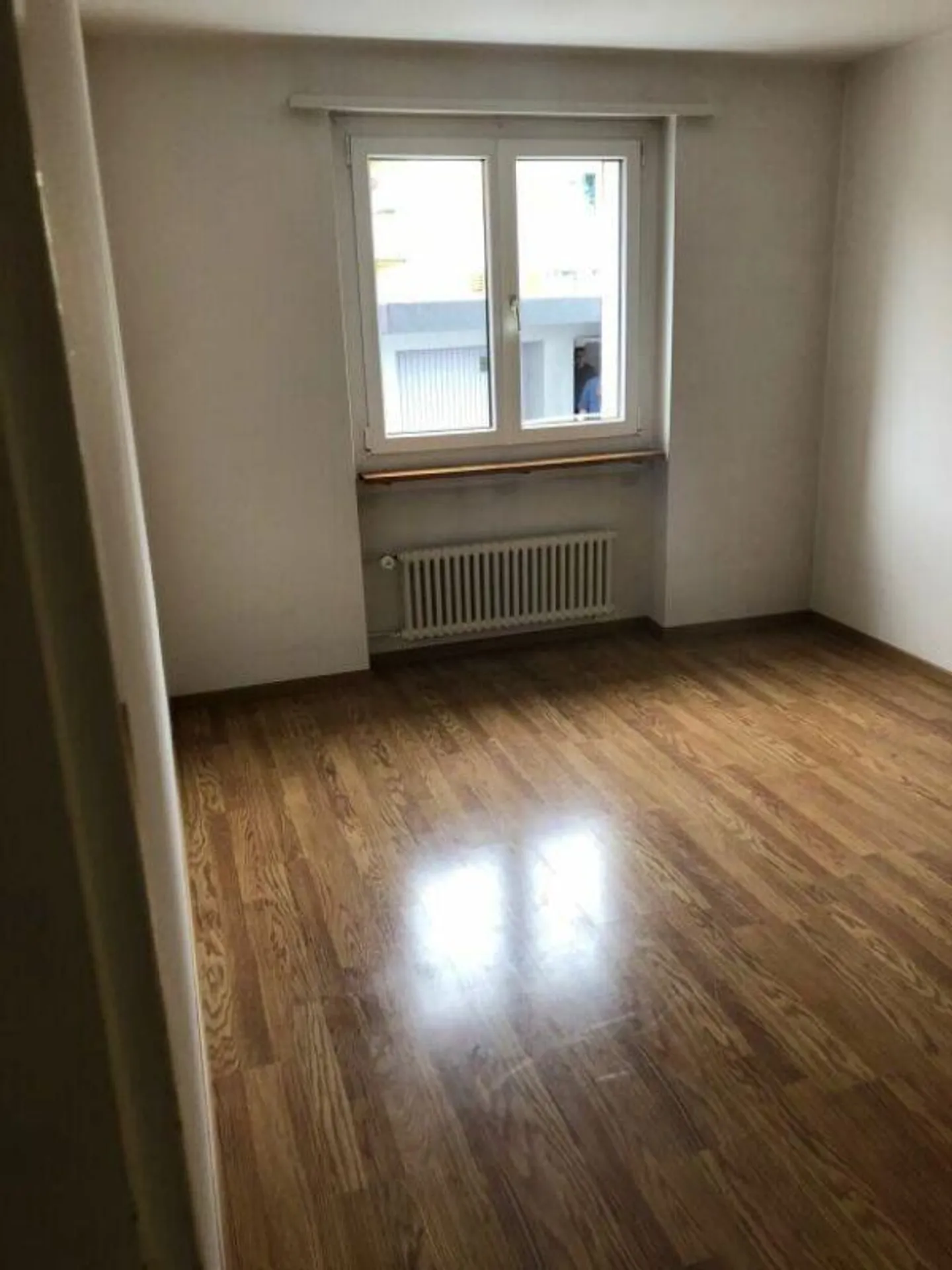 Cozy 2-room apartment with balcony in Rüti - Photo 2 of 6