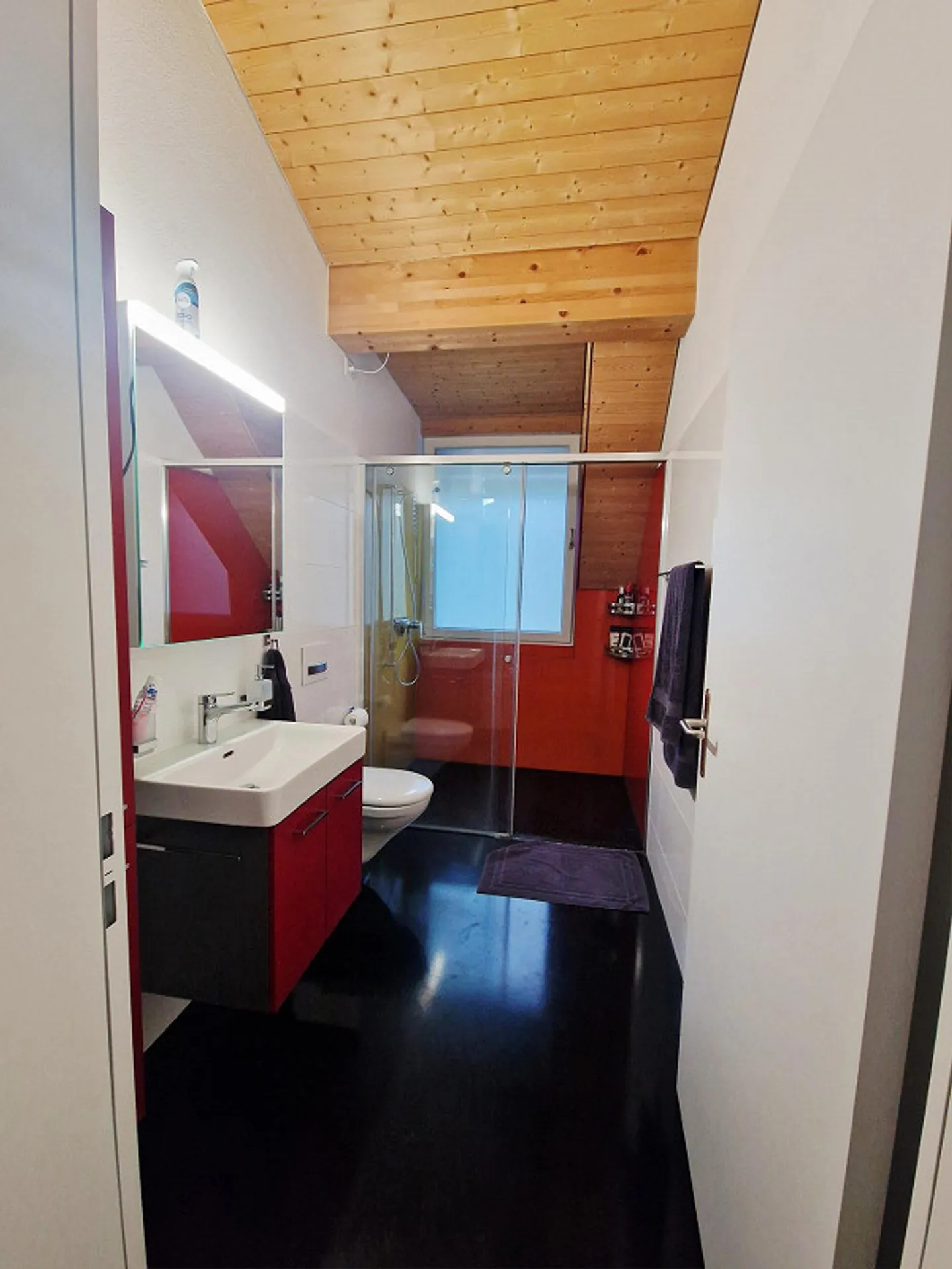 Appartement sous les combles lumineux de 4,5 pièces à Chur Ouest - Photo 11 sur 15