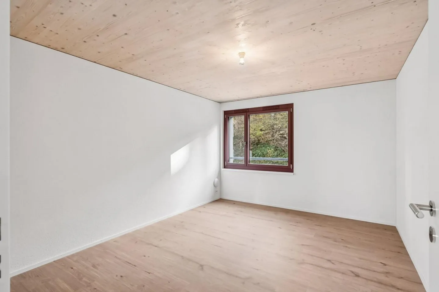 Stylische Wohnung in trendigem Viertel - Foto 4 von 9