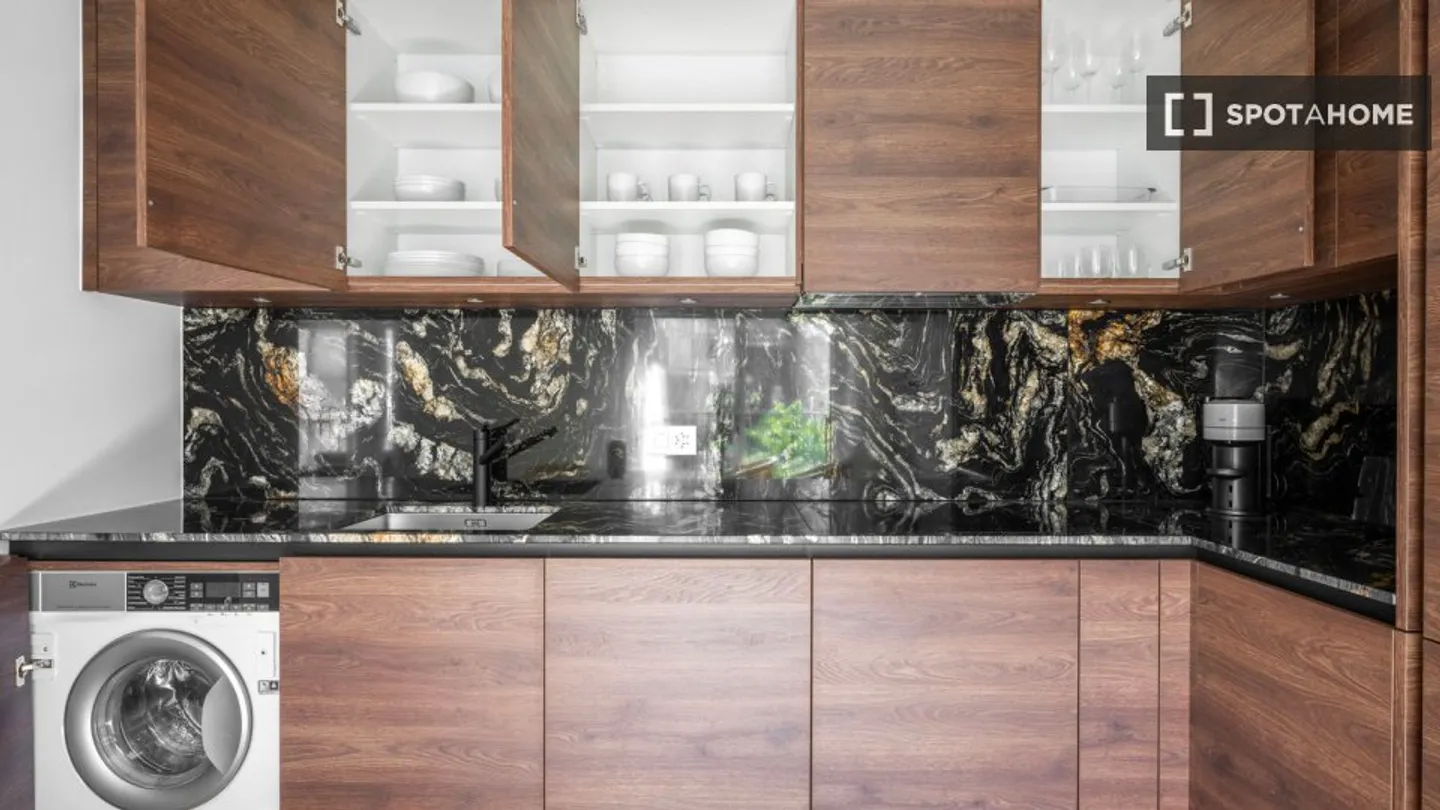 Discover, visit, and rent your new home online with full confidence. - Photo 7 of 16