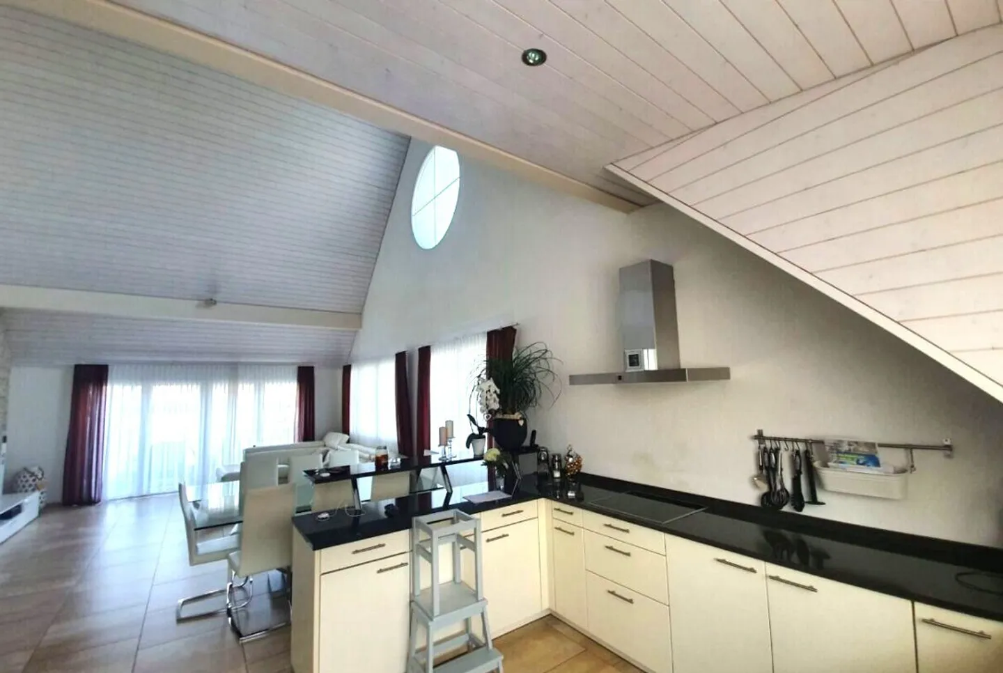 Maison jumelée pour la famille - Photo 1 sur 4