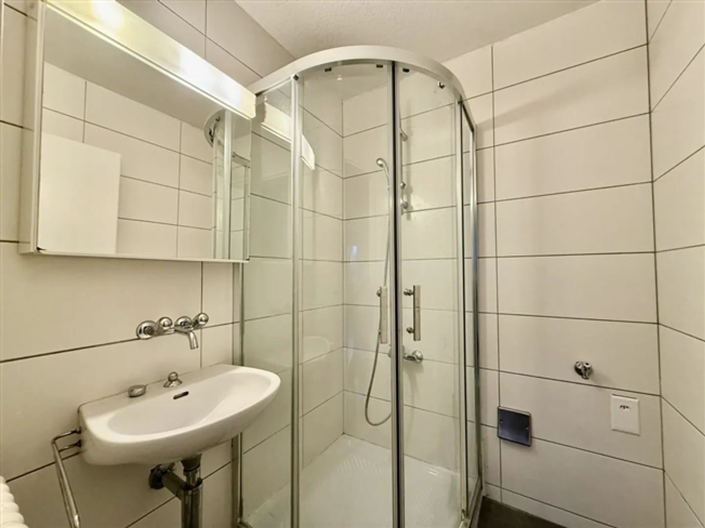 MISERY-COURTION / 4,5 pièces - Photo 3 sur 9