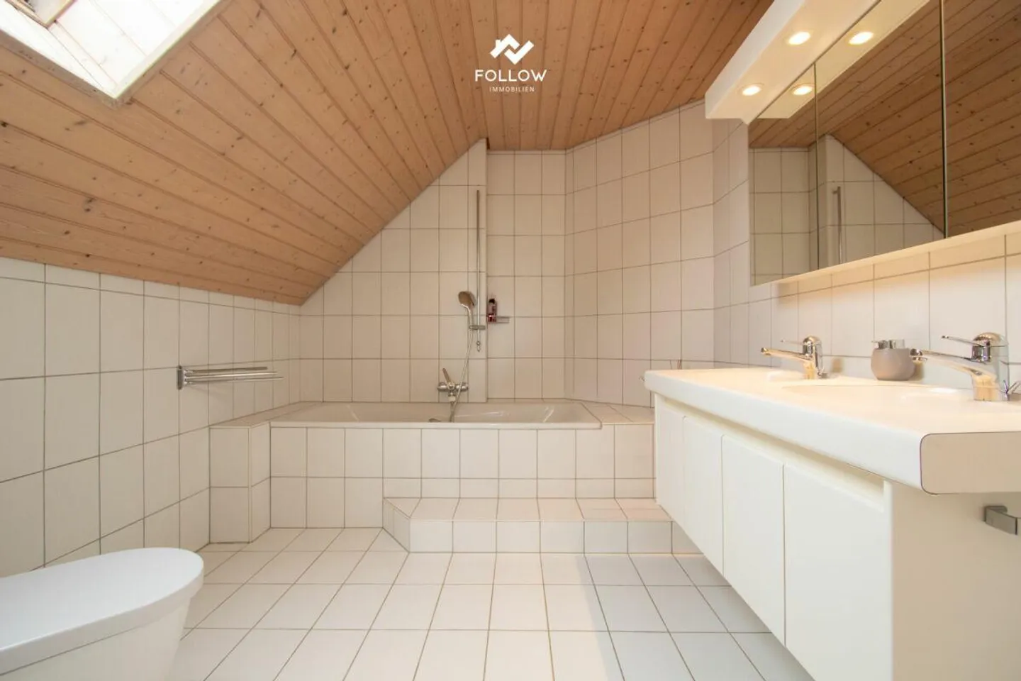 Garden. Fireplace. Home. - Your Retreat in Neuendorf - Photo 14 of 18