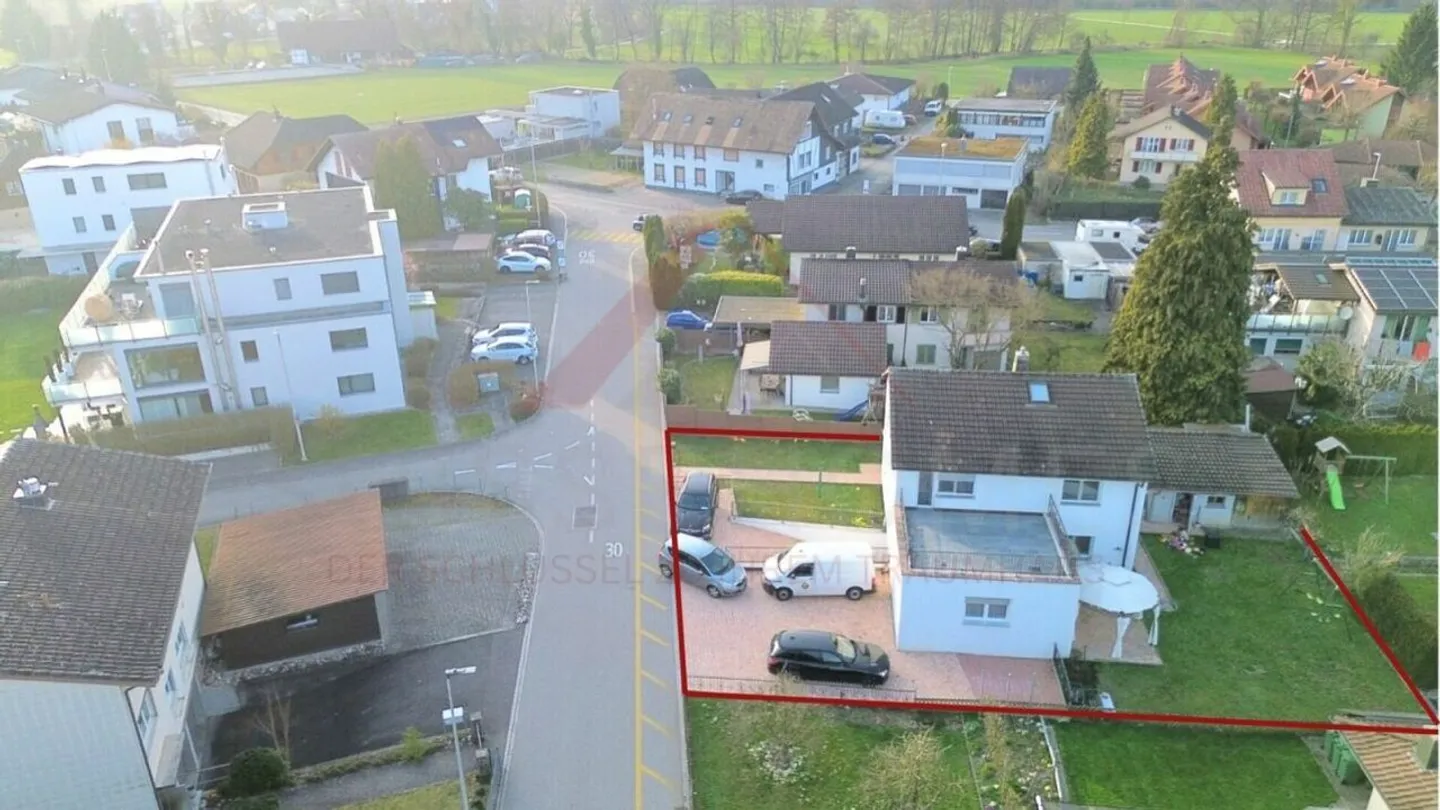 Modernized 6.5-room single-family house in Derendingen - Photo 18 of 18