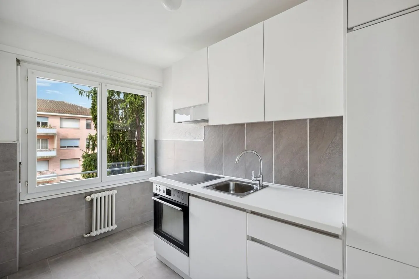 Beautiful apartment of 2.5 rooms - Photo 4 of 10