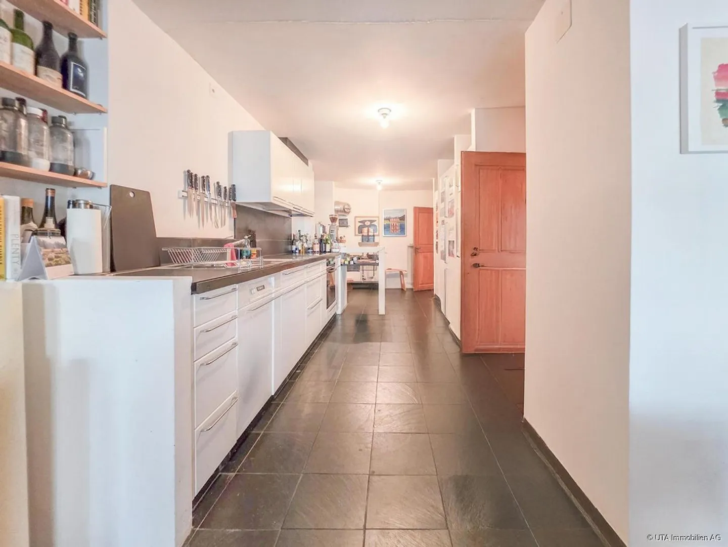 Old Town Apartment Chic over Four Floors - Photo 7 of 14