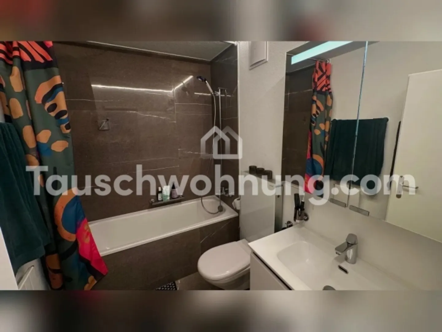 [APPARTAMENTO IN SCAMBIO] Bellissimo grande appartamento 3.5 contro appartamento 2.5 - Foto 10 di 11