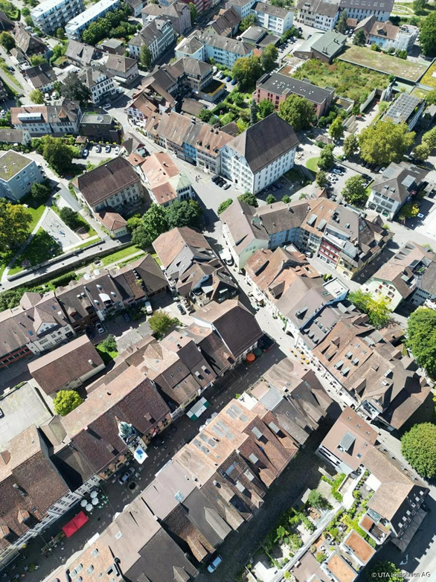 Old Town Apartment Chic over Four Floors - Photo 14 of 14