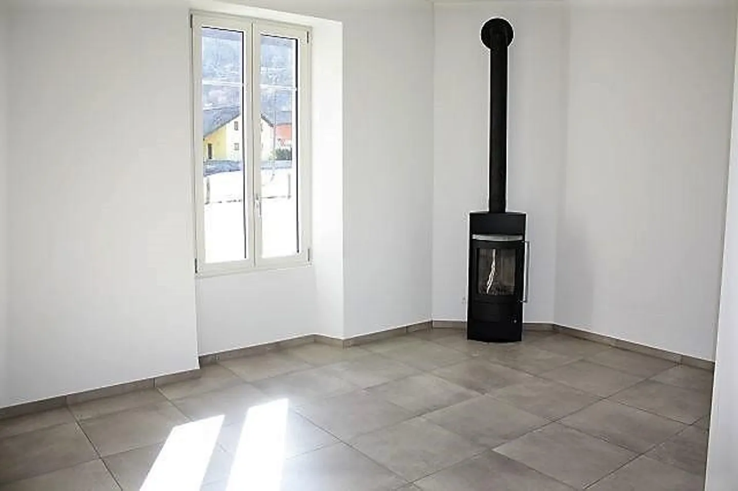 Charming Multi-Family Home - Photo 16 of 20