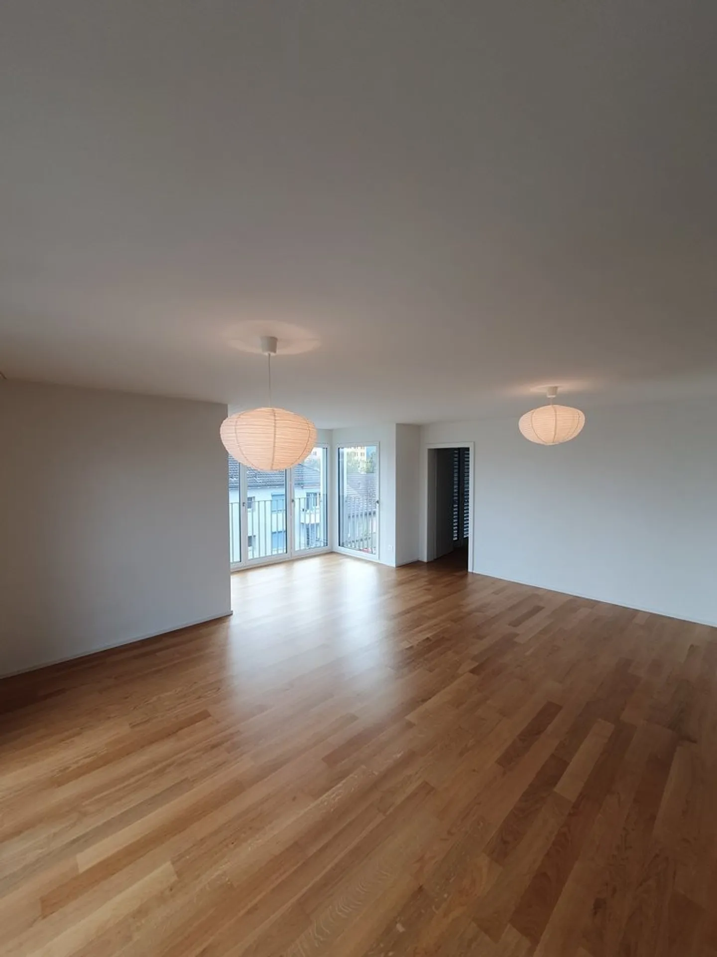 Moderne Wohnung mit grosser Dachterrasse - Foto 4 von 8