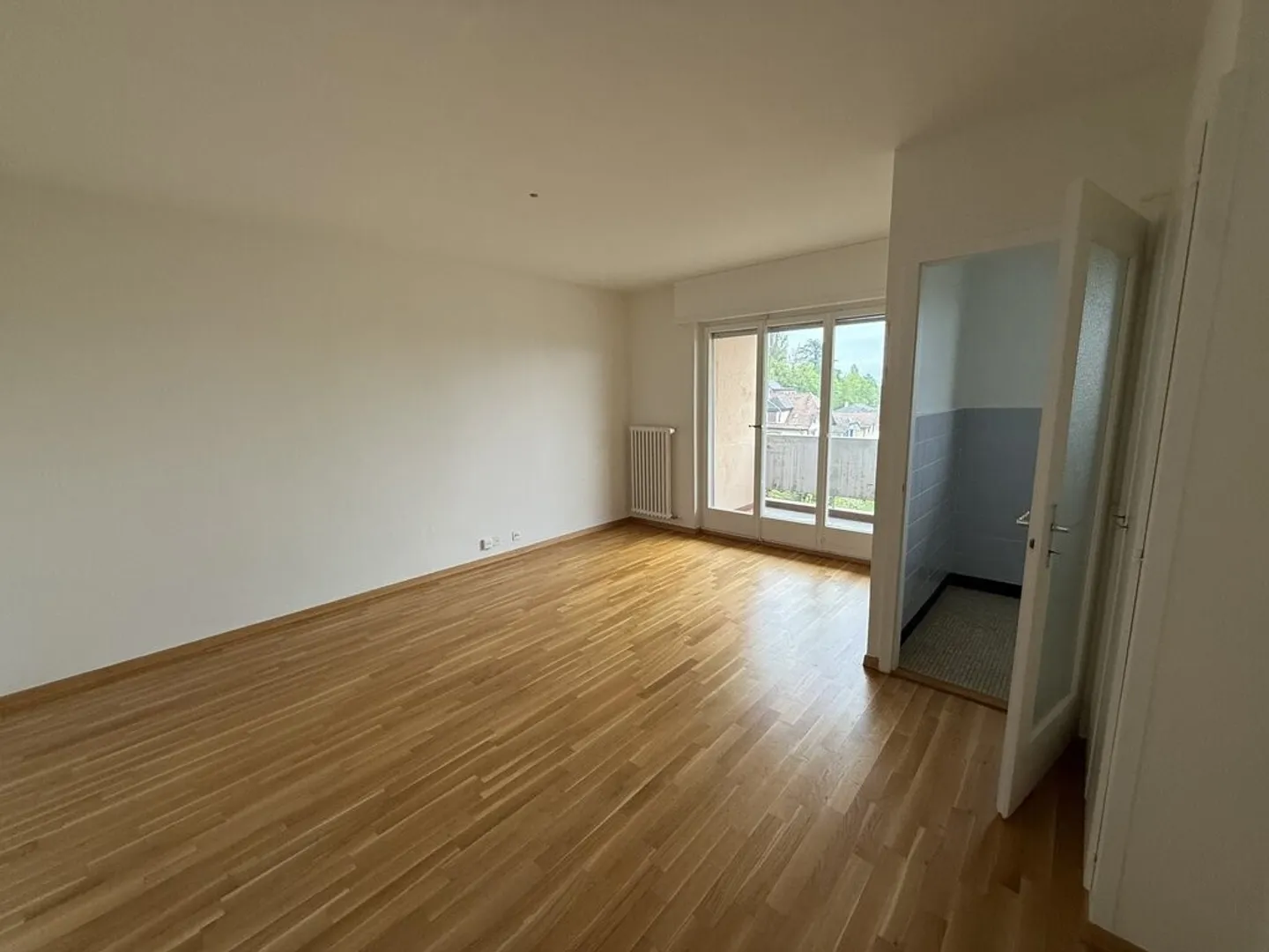 Zu ergreifen! Charmante Wohnung in der Nähe aller Annehmlichkeiten! - Foto 3 von 6