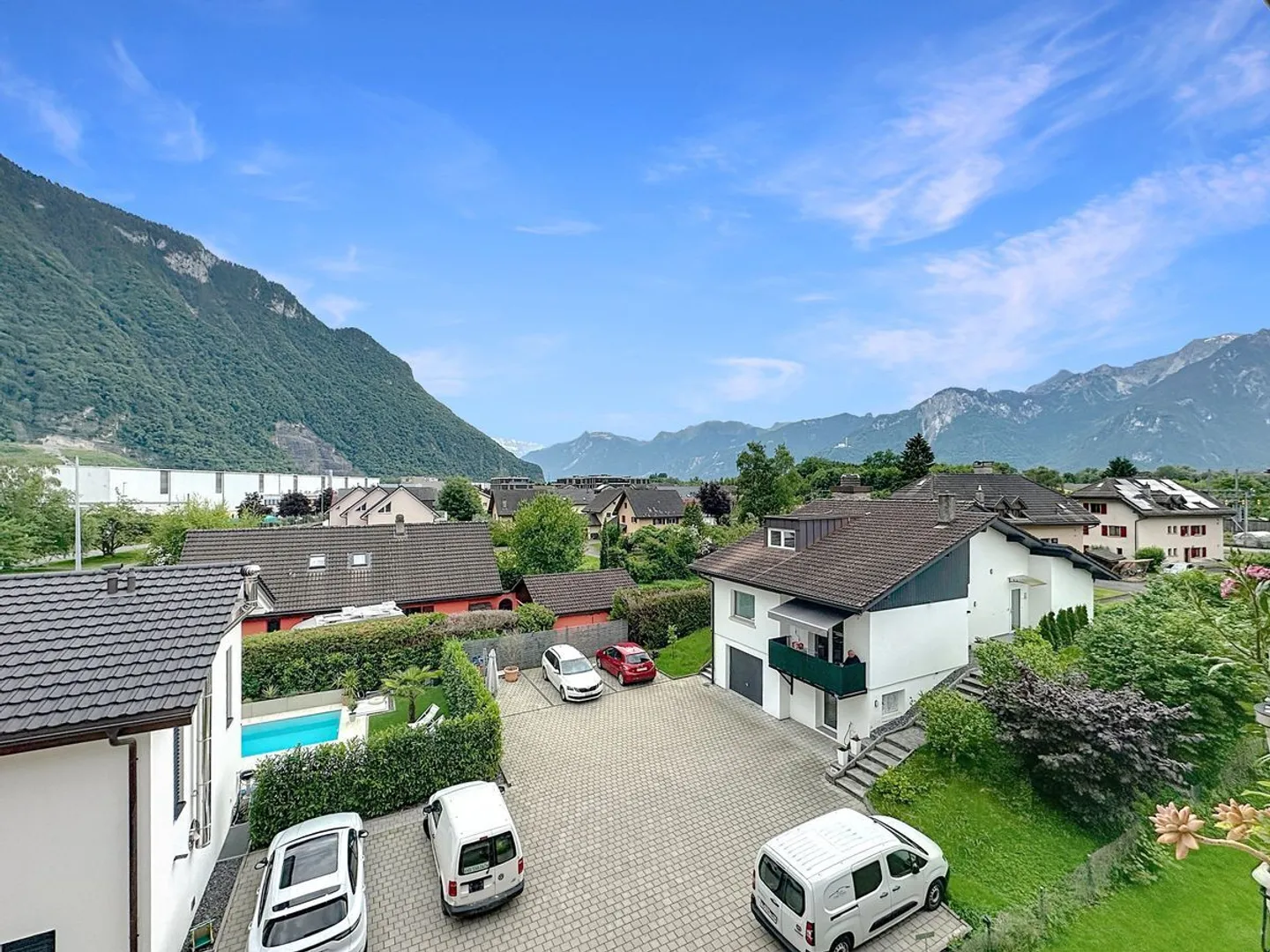 For sale in Villeneuve (VD) - Beautiful 4.5 room apartment with unobstructed view and south-facing balcony - Photo 9 of 9