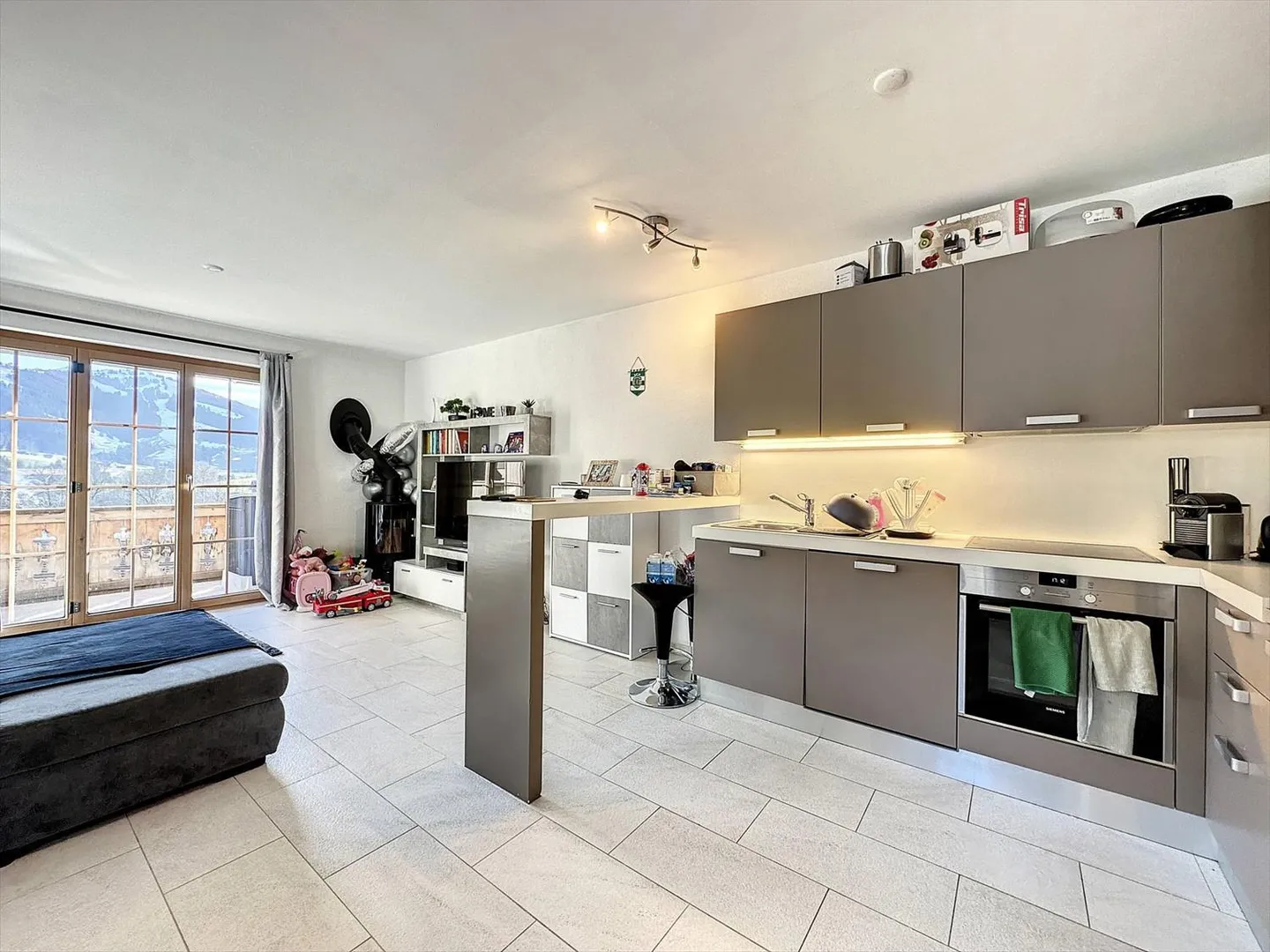 Superbo appartamento di 4,5 locali in un chalet - Foto 3 di 7