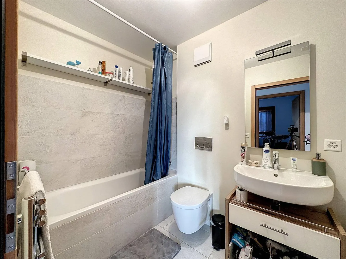 Superbo appartamento di 4,5 locali in un chalet - Foto 6 di 7
