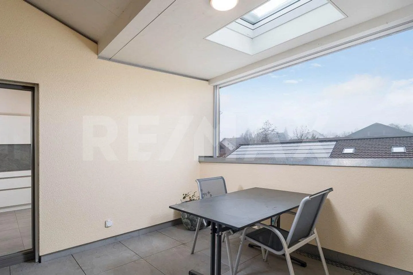 Penthouse Modern, Energy and Space for Life Together. - Photo 11 of 13