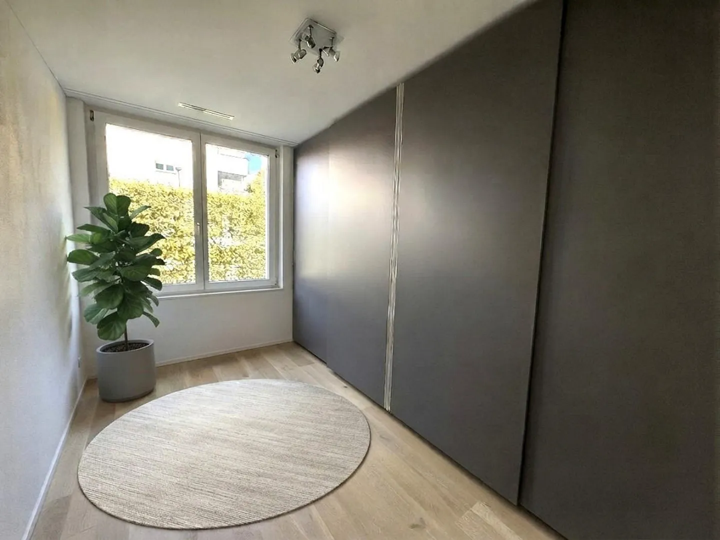Traumhafte Wohnung mit Gartenoase im Herzen von Frauenfeld - Foto 5 von 8