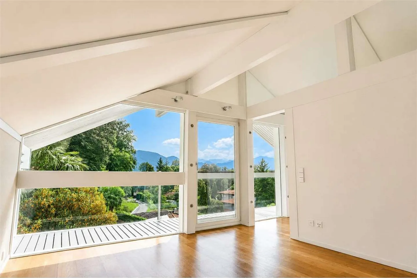 Villa Huf House - Lugano Carabbia - Photo 12 of 13