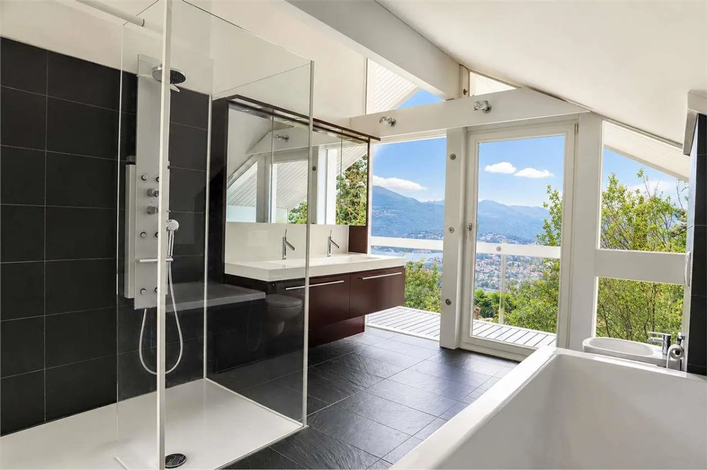 Villa Huf House - Lugano Carabbia - Photo 13 of 13
