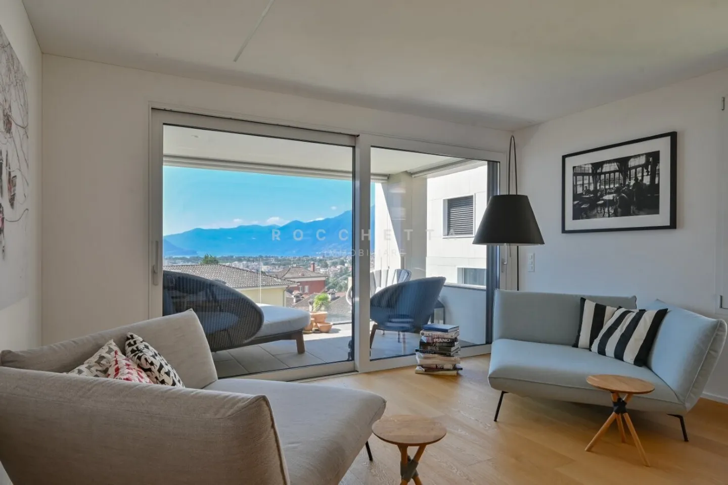 Esclusiva oasi di tranquillità con vista a pochi minuti dal centro - Foto 6 di 13