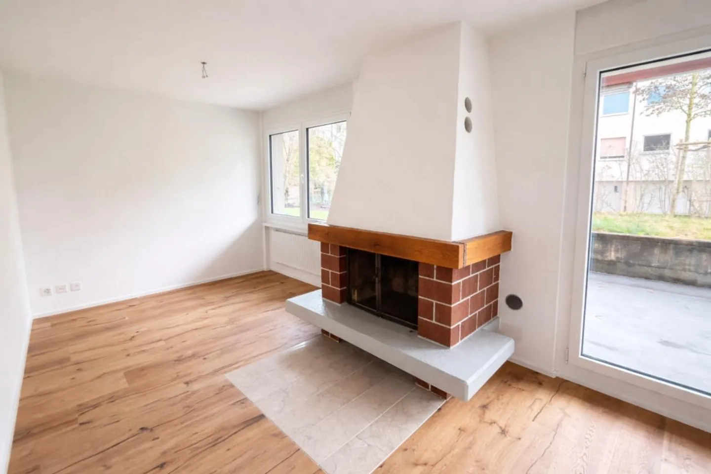 Garden apartment with lake view - Photo 3 of 10