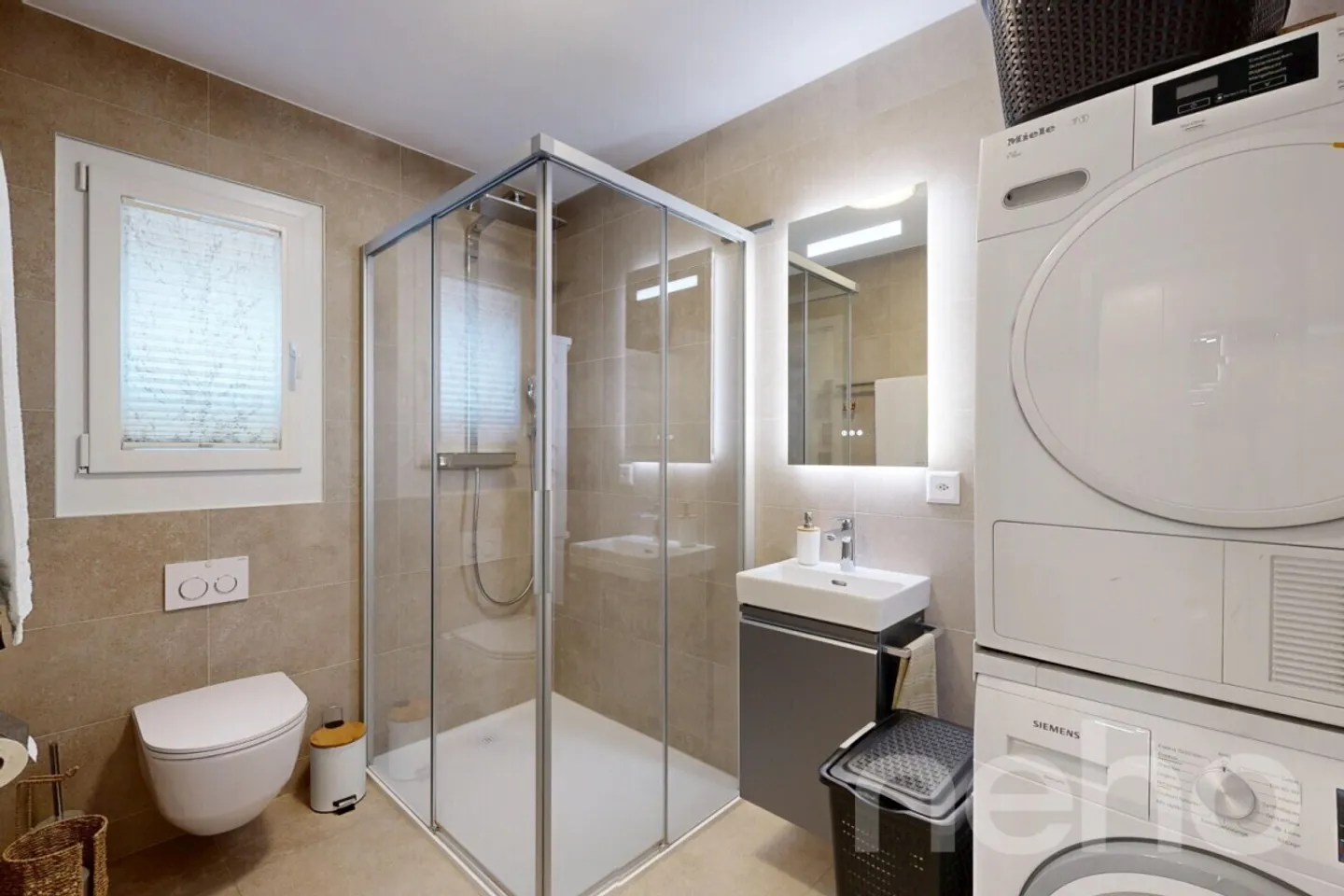 Comfort moderno e ambiente tranquillo? Casa a schiera recente - Foto 10 di 10