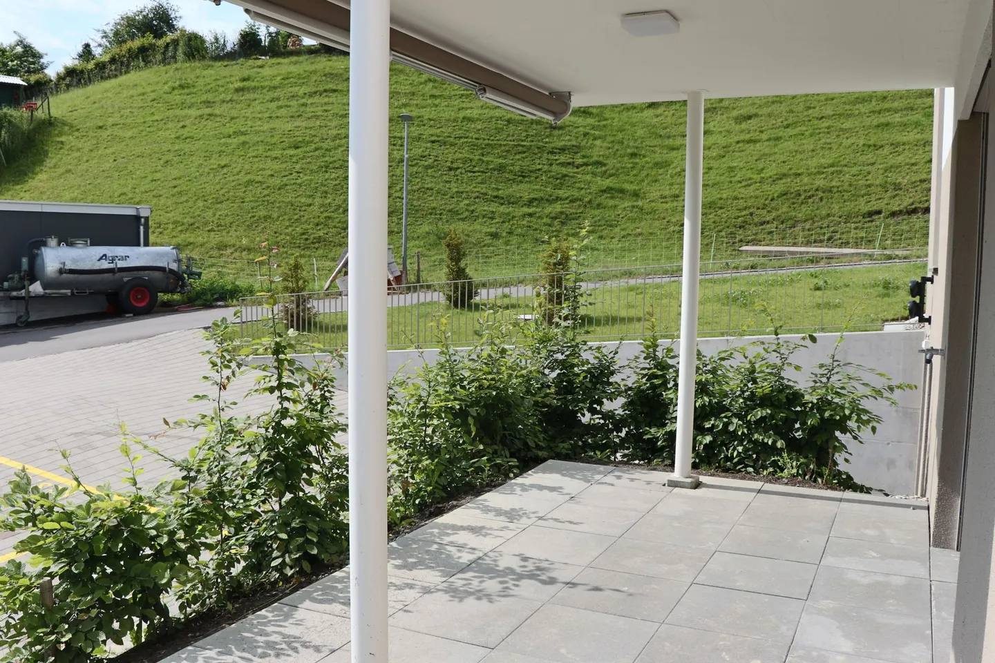 Spacious modern quiet bright ground floor apartment - Photo 6 of 15