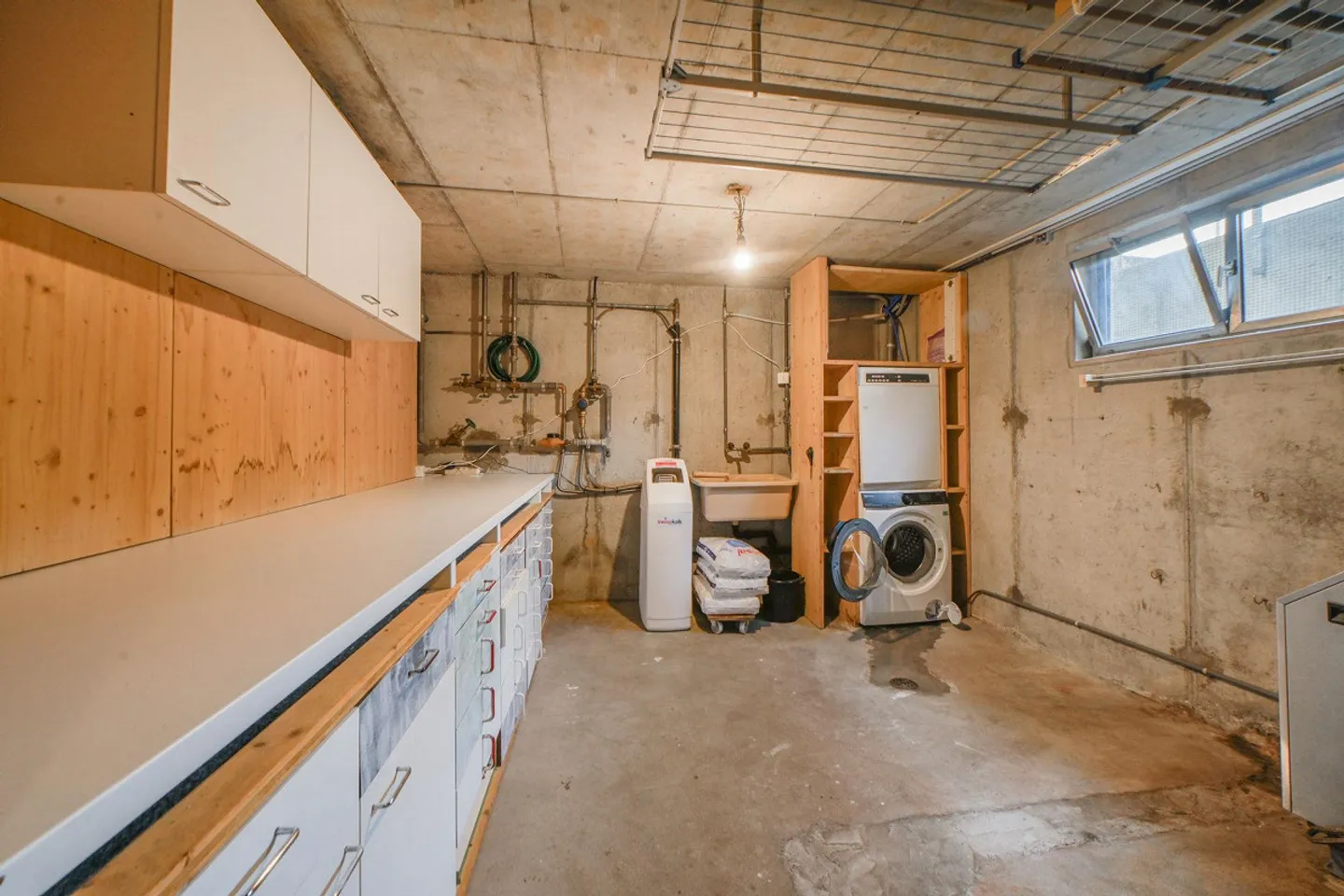 Casa unifamiliare di 6,5 stanze con giardino da sogno e vasca idromassaggio in posizione non edificabile - Foto 18 di 20