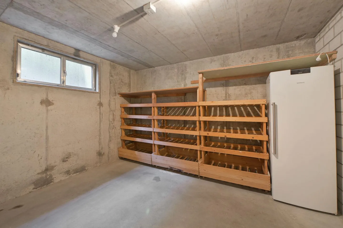 Casa unifamiliare di 6,5 stanze con giardino da sogno e vasca idromassaggio in posizione non edificabile - Foto 20 di 20