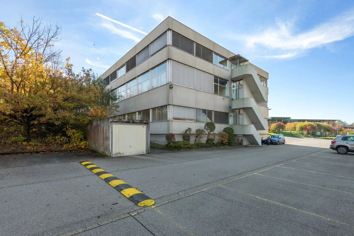 Workshop from 78 m² for rent - 1st floor - Storage / workshop - Photo 4 of 6