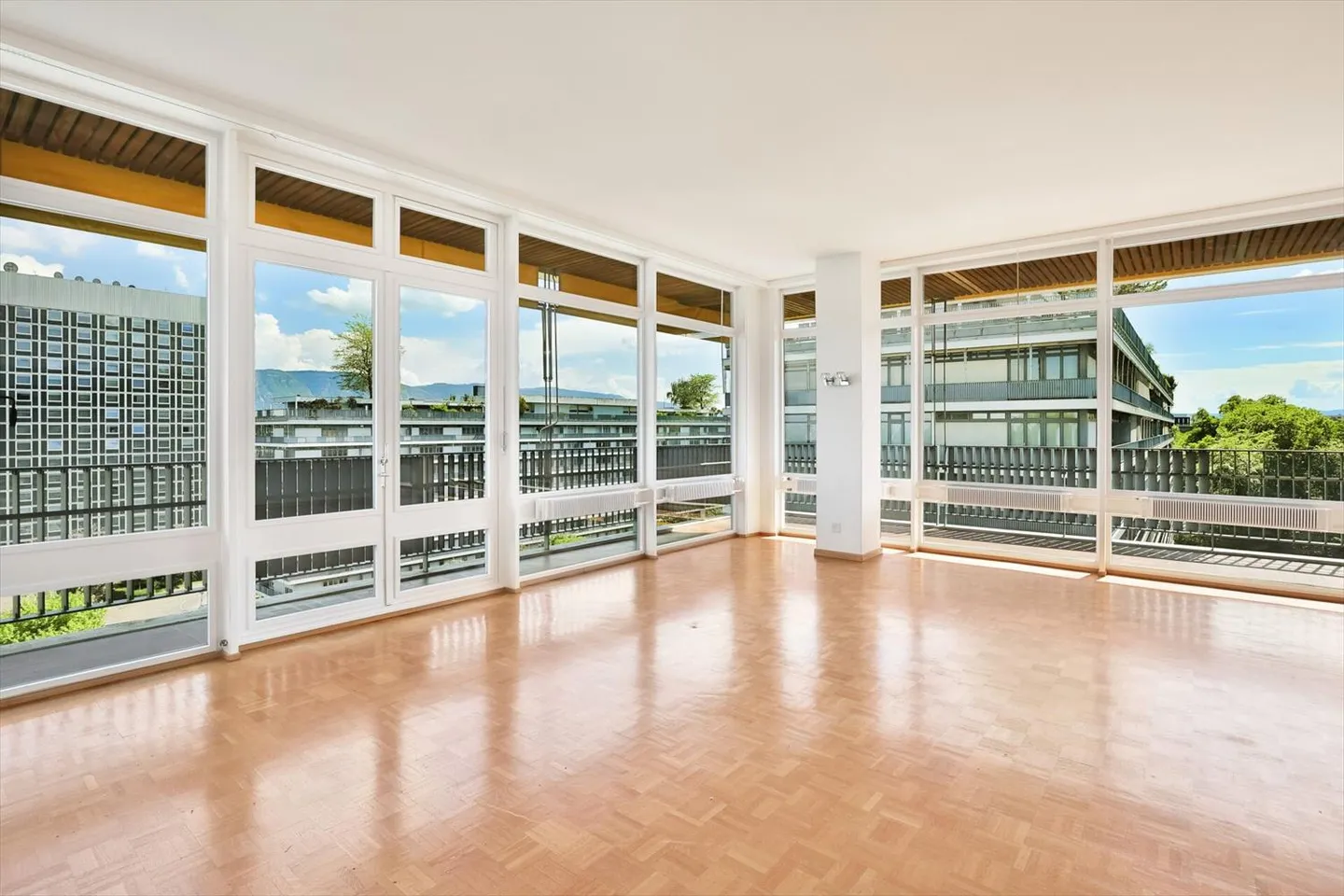 Appartement 5 pièces - Photo 4 sur 13