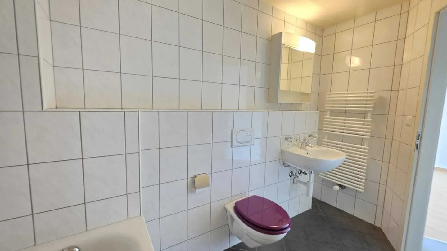 Helle Wohnung mit Balkon - Foto 7 von 9