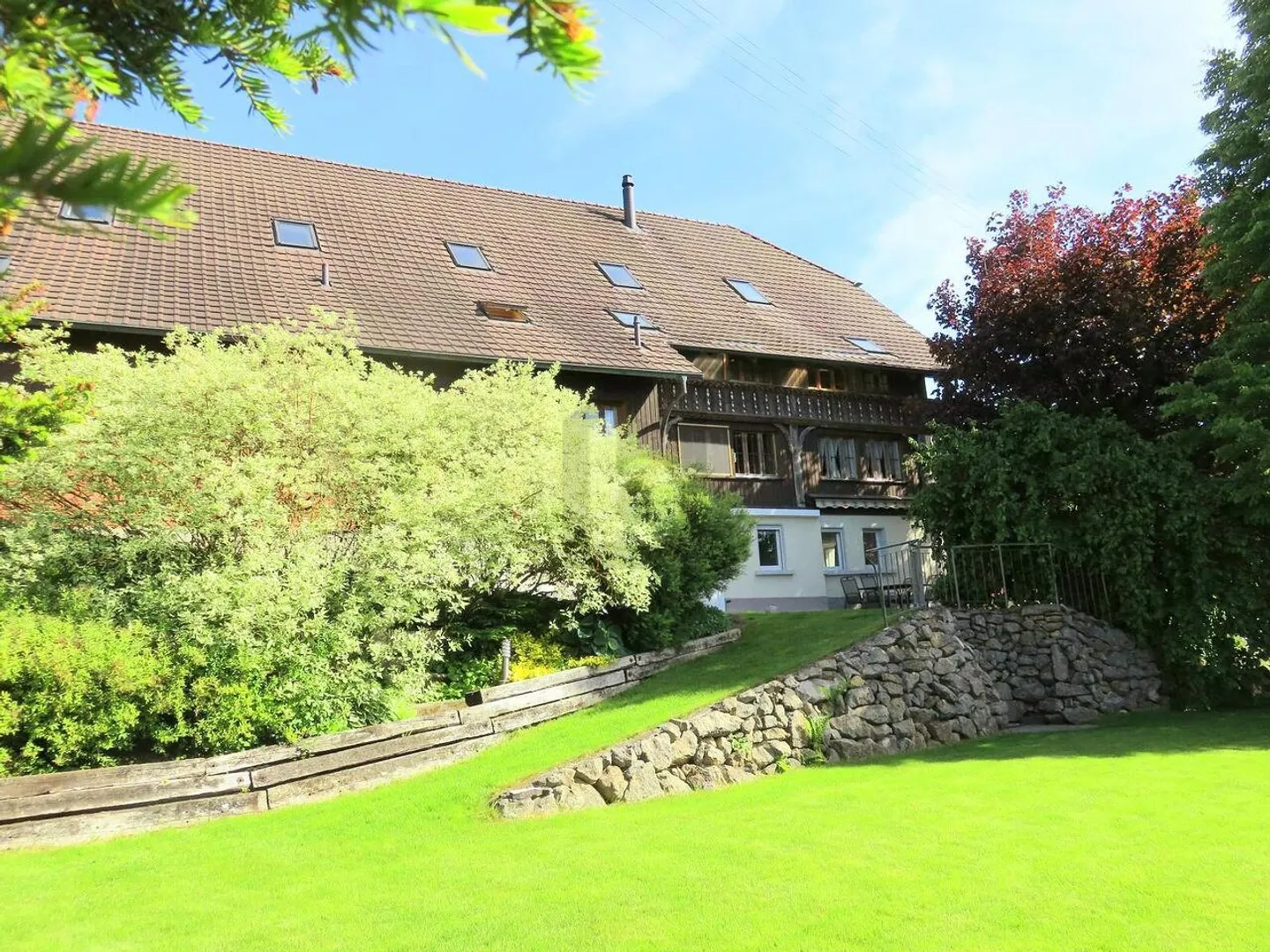 Penthouse for rent - Photo 1 of 6