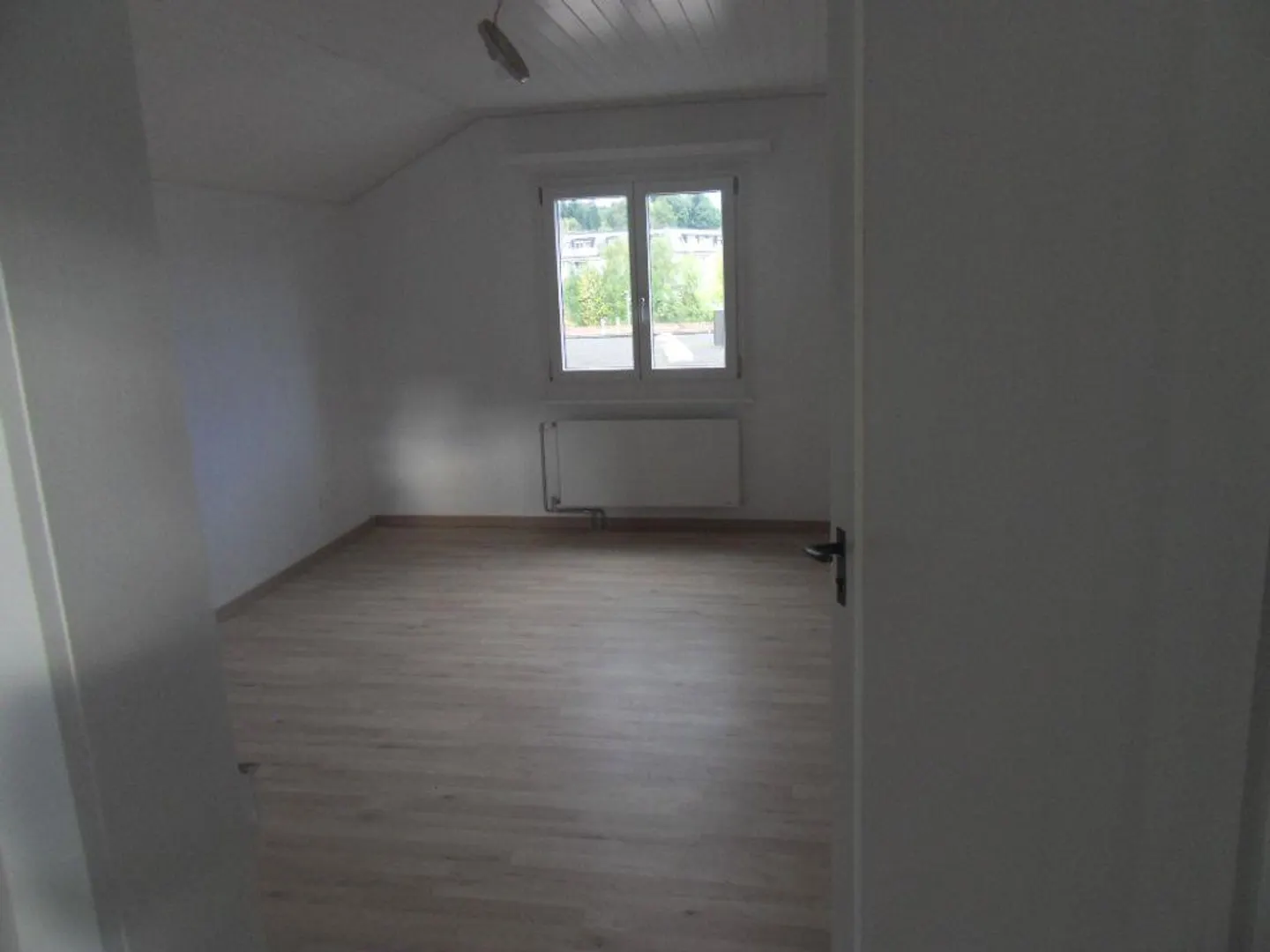 Charming 4-Room House with Garden and Hobby Room - Photo 6 of 10