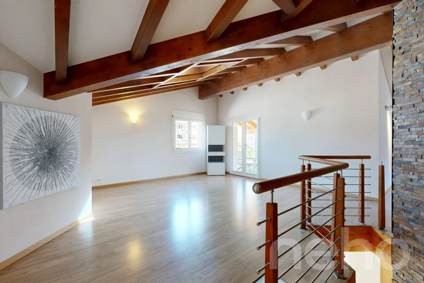 Spacious Semi-Detached Villa - Photo 8 of 12