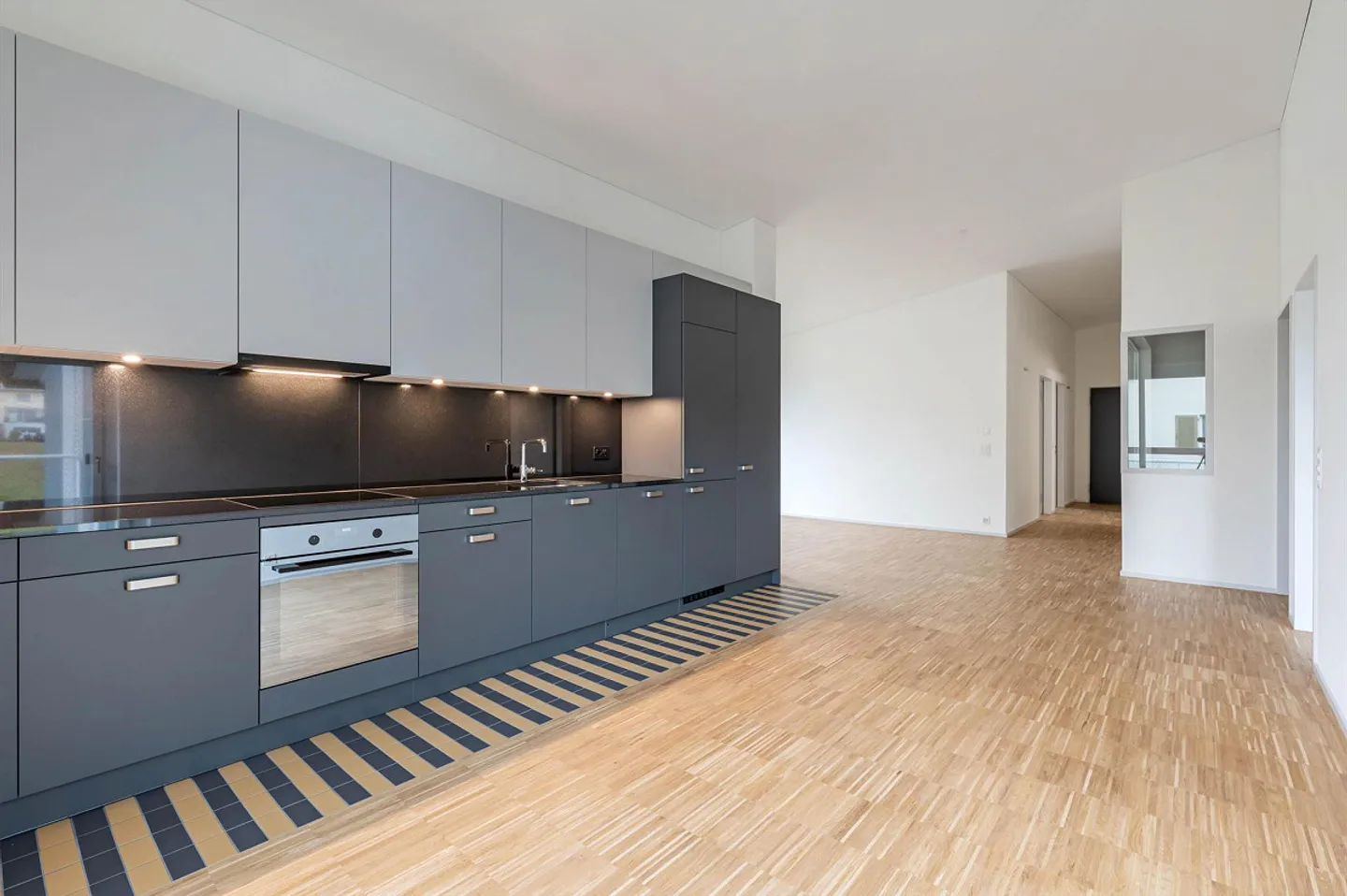 Dernier appartement de 4,5 pièces - Photo 1 sur 11