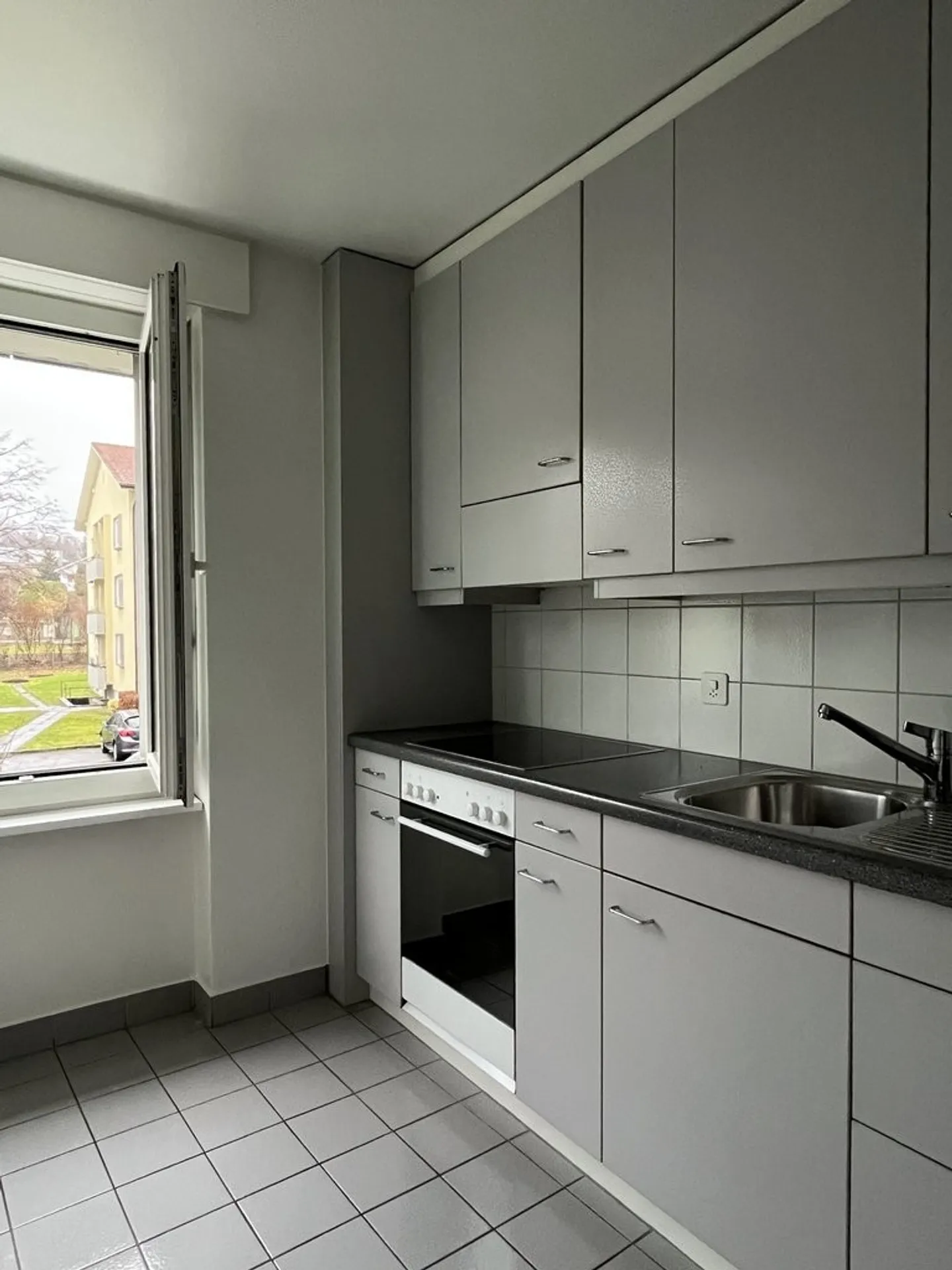 Nice 3.5 room apartment for rent in Brügg - Photo 6 of 6