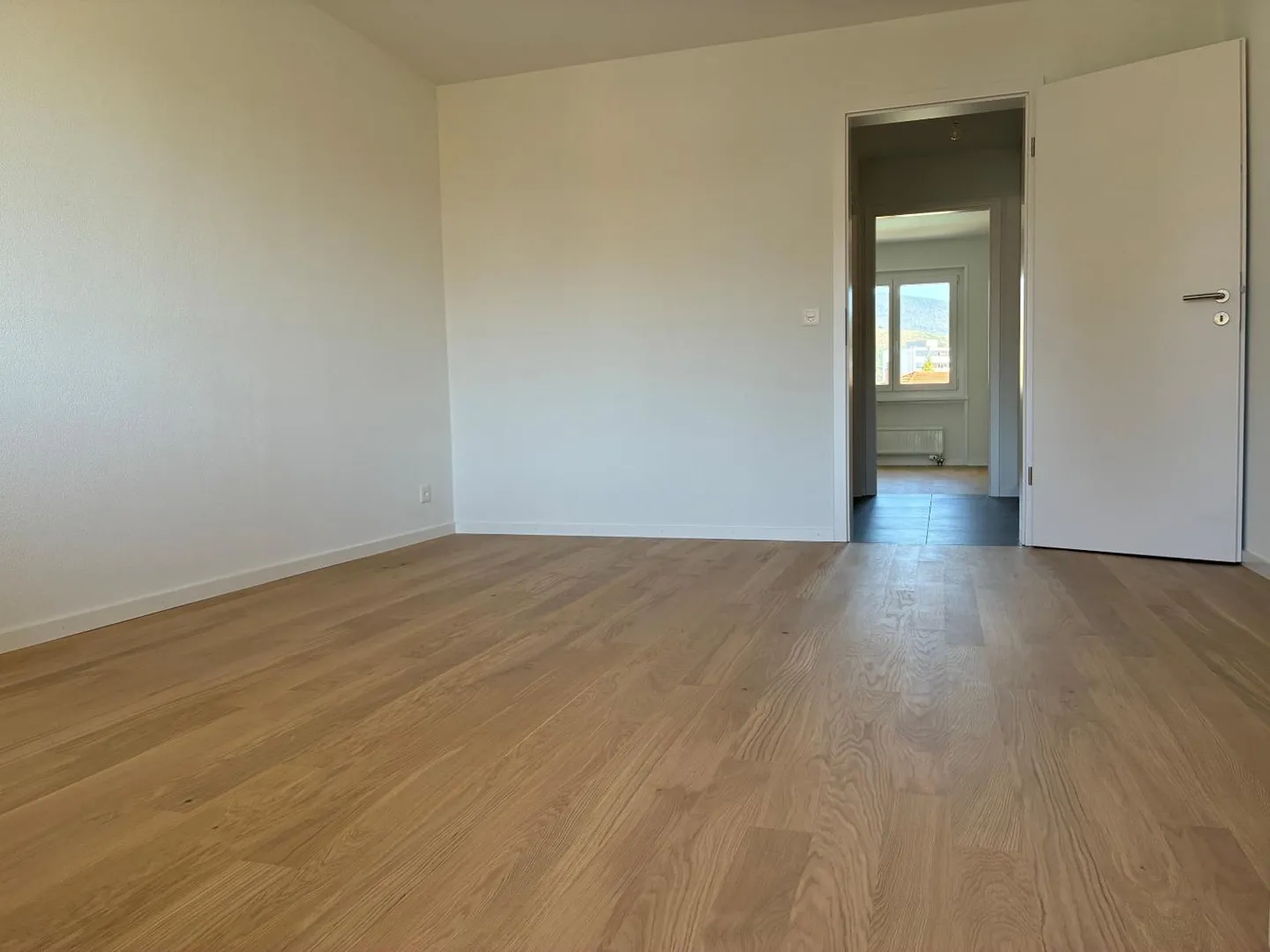 Appartement Rénové avec Piscine - Photo 3 sur 8