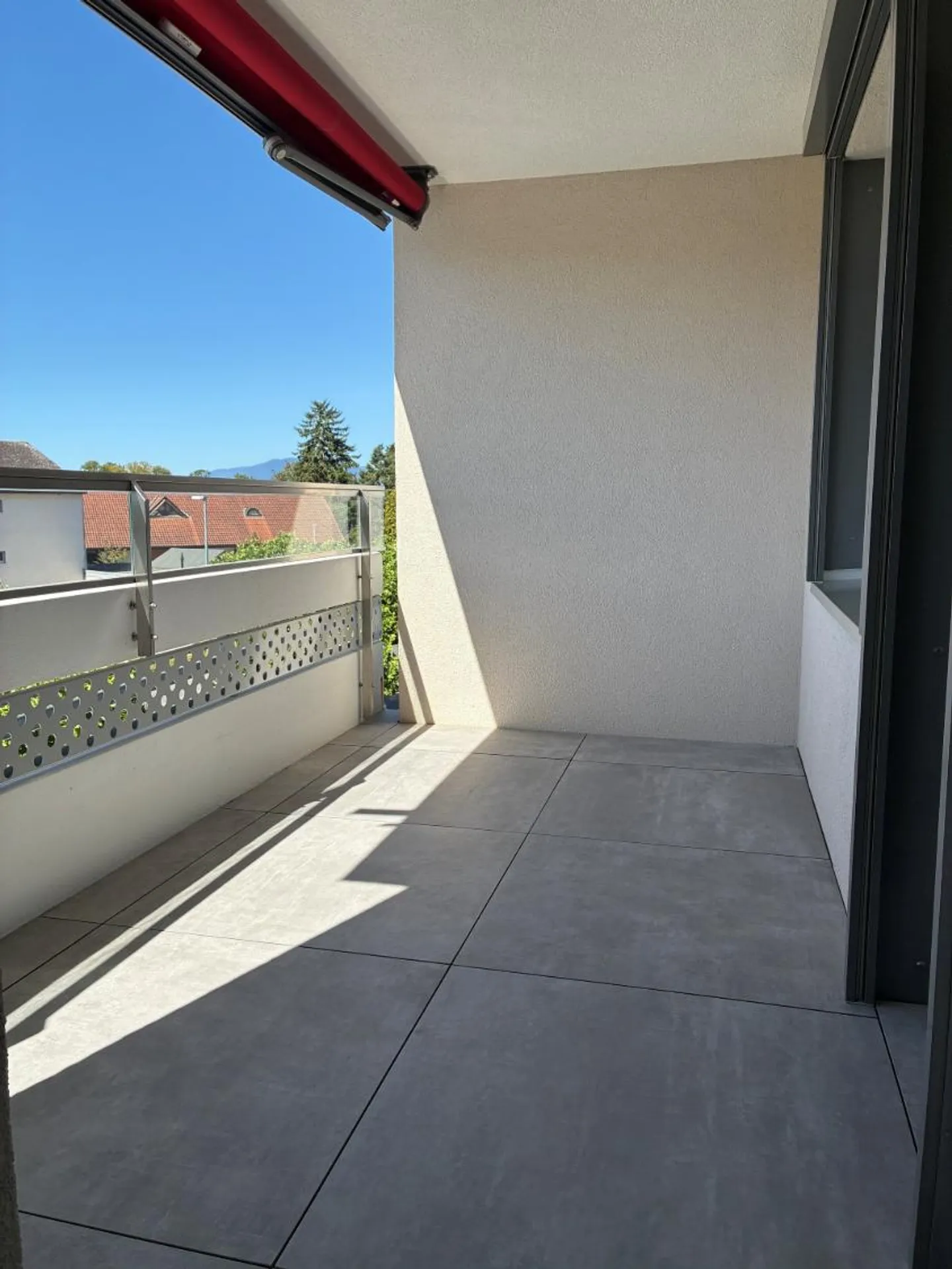 Appartement Rénové avec Piscine - Photo 6 sur 8