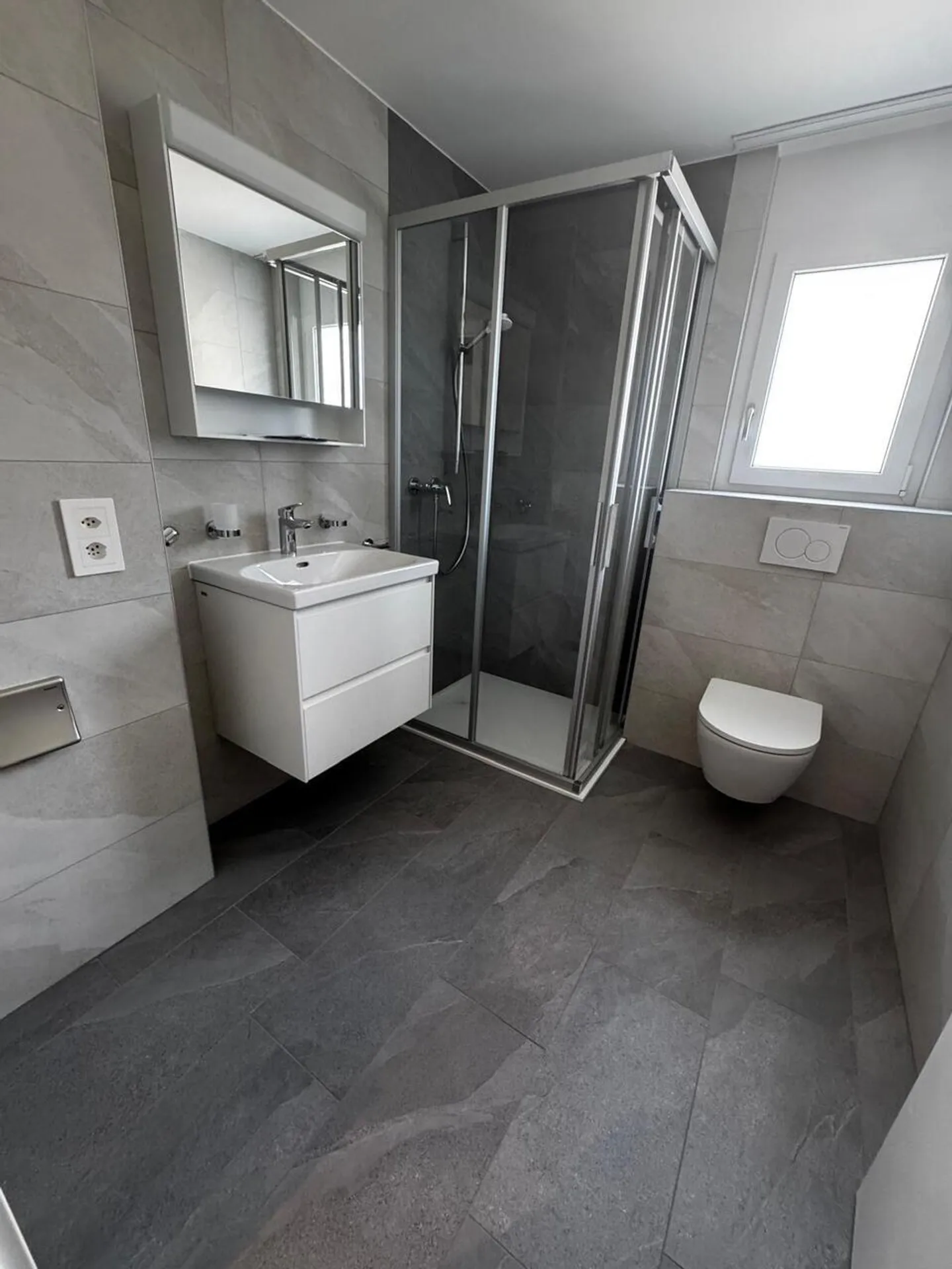 Nuovo appartamento di 3,5 stanze al 3° piano - Foto 8 di 11