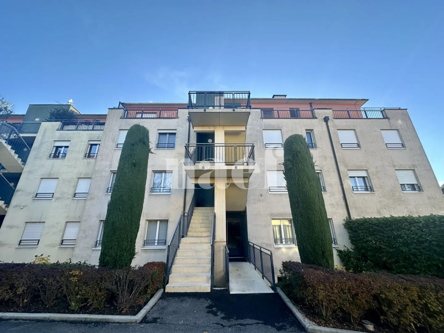 Appartement 6 pièces - Photo 1 sur 13