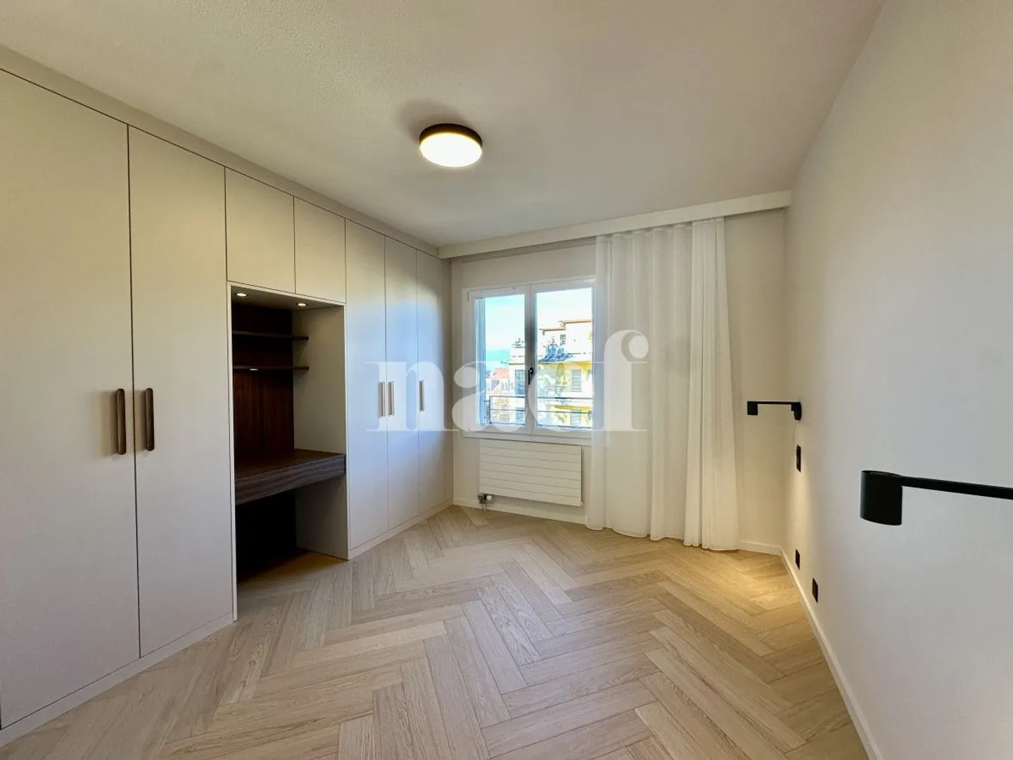 Appartement 6 pièces - Photo 8 sur 13