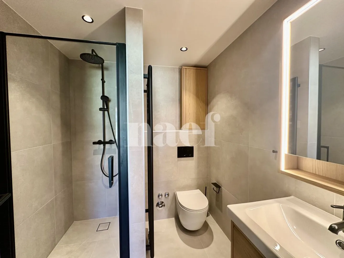 Appartement 6 pièces - Photo 9 sur 13